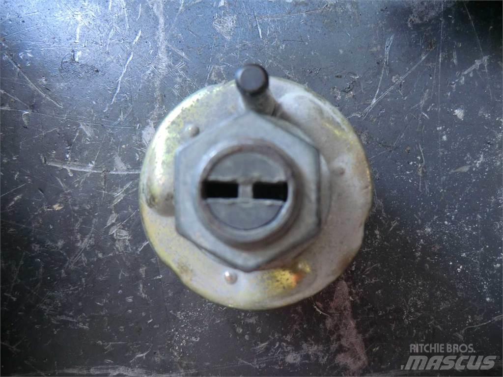 CAT 953 Строительная техника - Другие