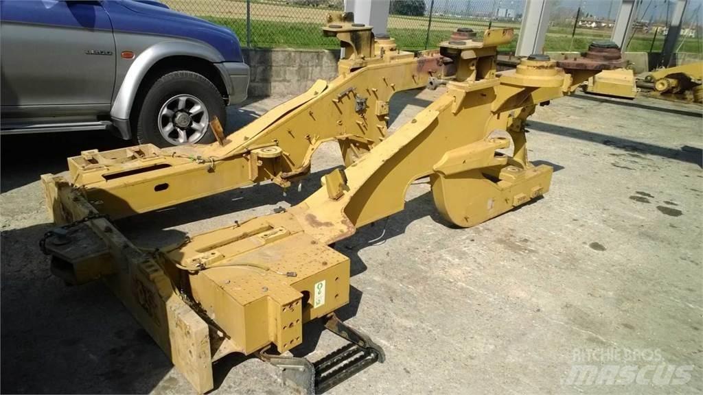 CAT 962H Ходовая часть и подвеска