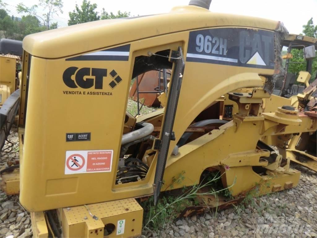 CAT 962H Ходовая часть и подвеска