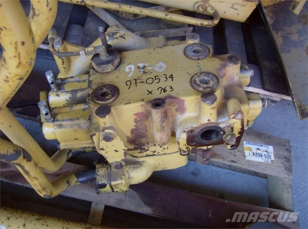 CAT 963 Строительная техника - Другие