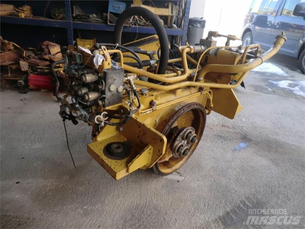 CAT 963C Строительная техника - Другие