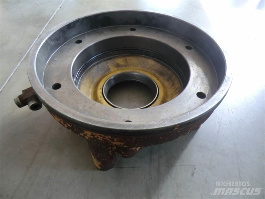 CAT 963C Ходовая часть и подвеска