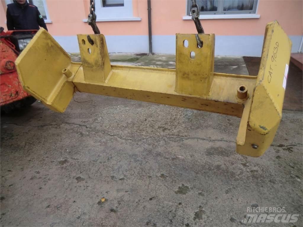 CAT 963D Ходовая часть и подвеска