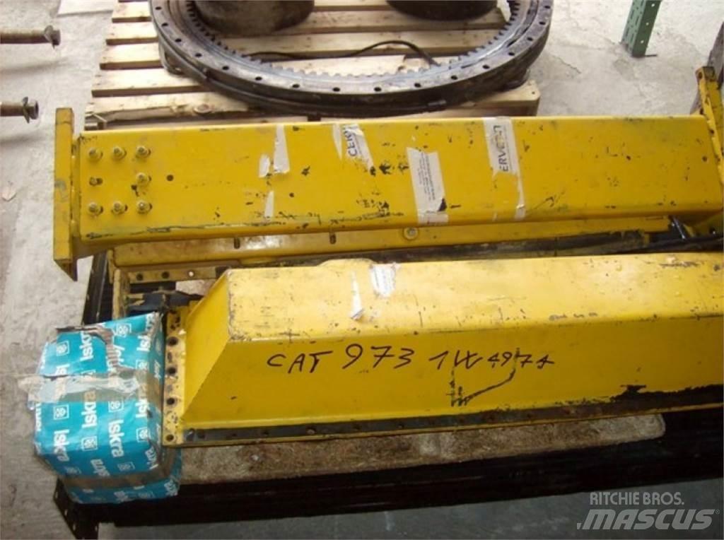 CAT 973 Строительная техника - Другие