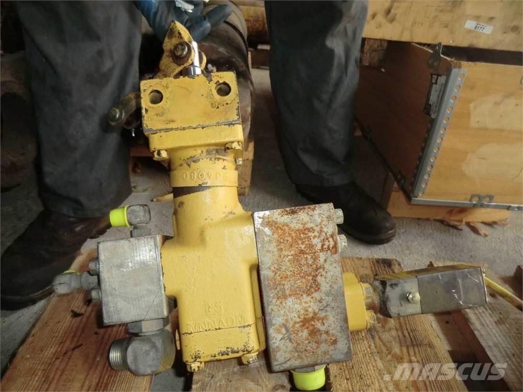 CAT 988F I Строительная техника - Другие
