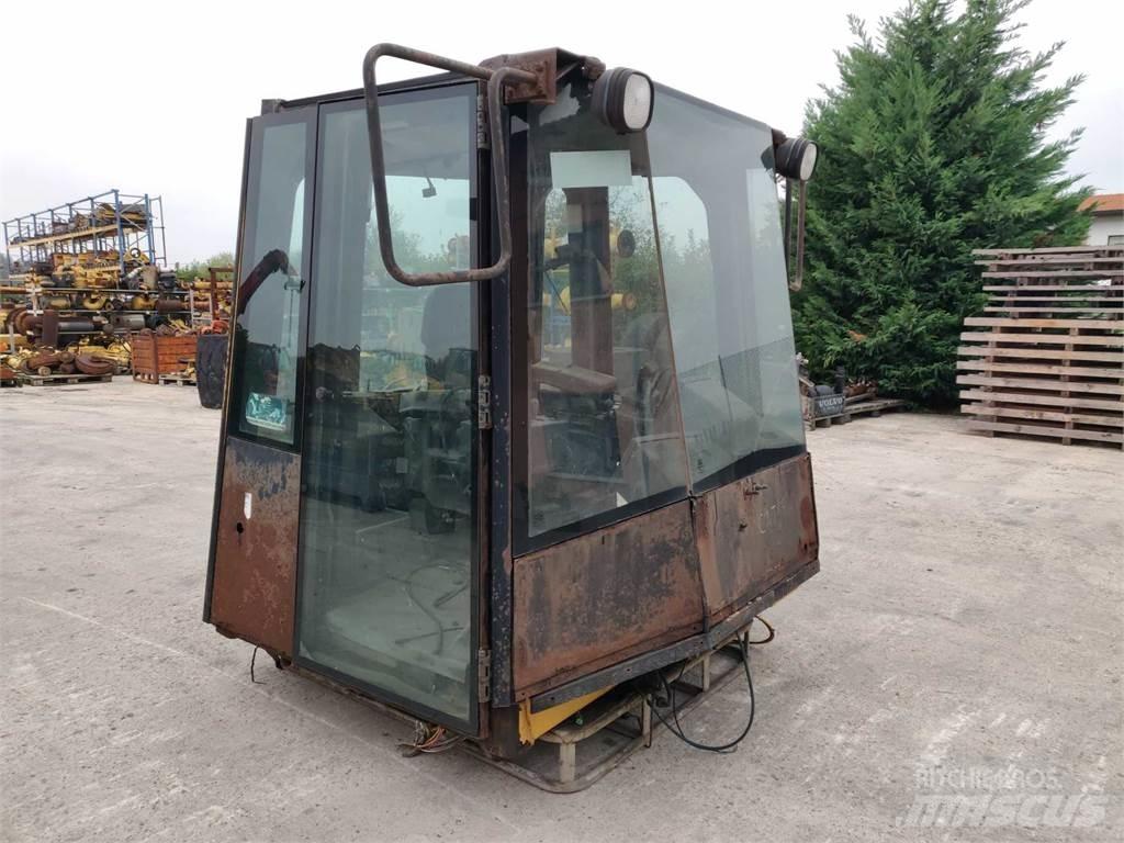CAT 988G Ходовая часть и подвеска