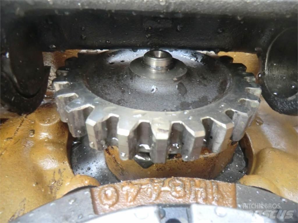 CAT D333 Двигатели