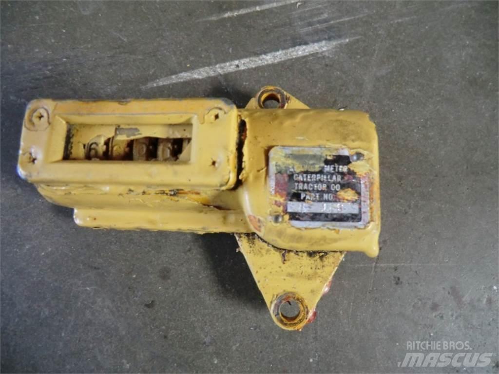 CAT D333 Двигатели