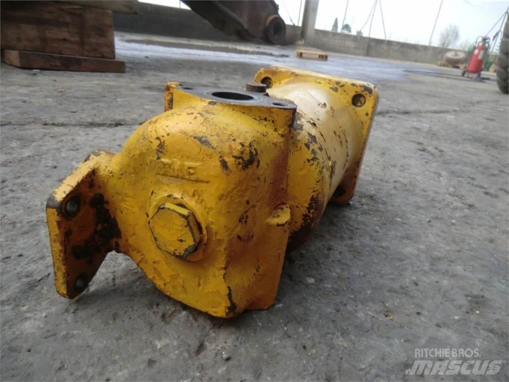 CAT D333 Двигатели