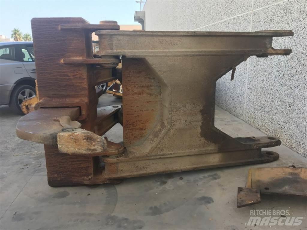 CAT  D8L Строительная техника - Другие