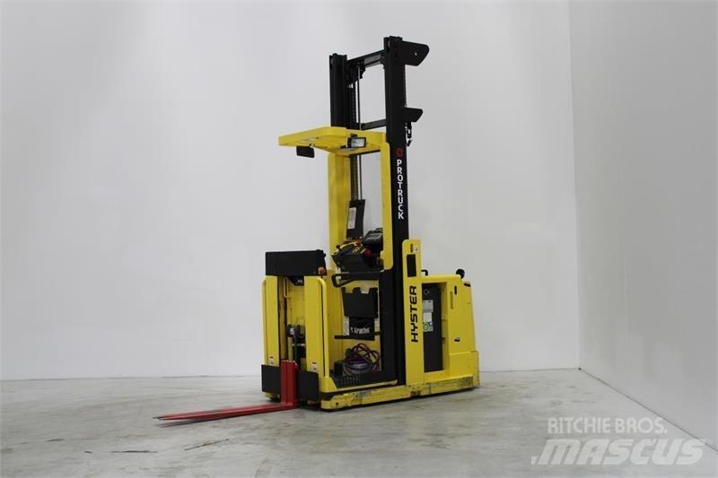 Hyster K1.0L Горизонтальные комплектовщики