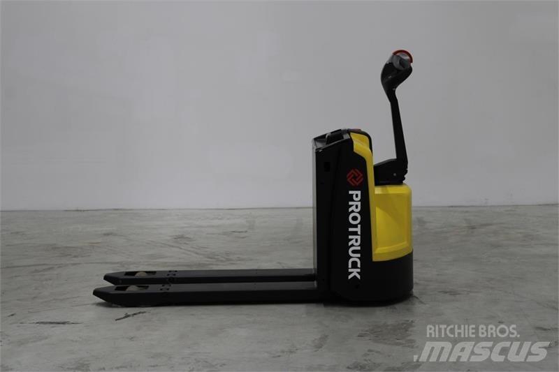 Hyster P1.6 Ручные электрические тележки