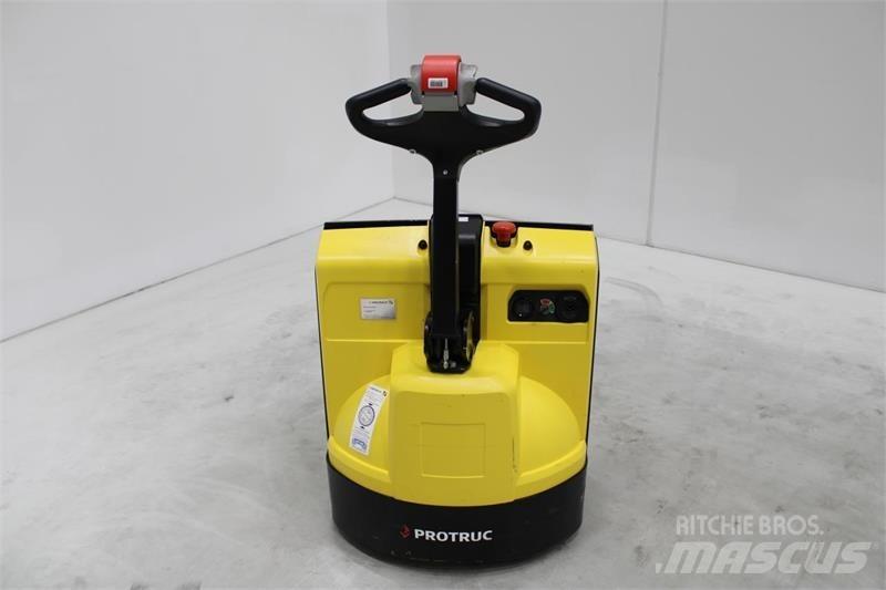 Hyster P1.6 Ручные электрические тележки