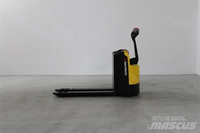 Hyster P1.6 Ручные электрические тележки