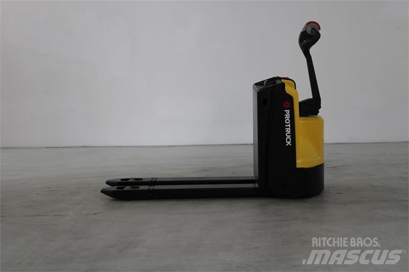 Hyster P1.6 Ручные электрические тележки