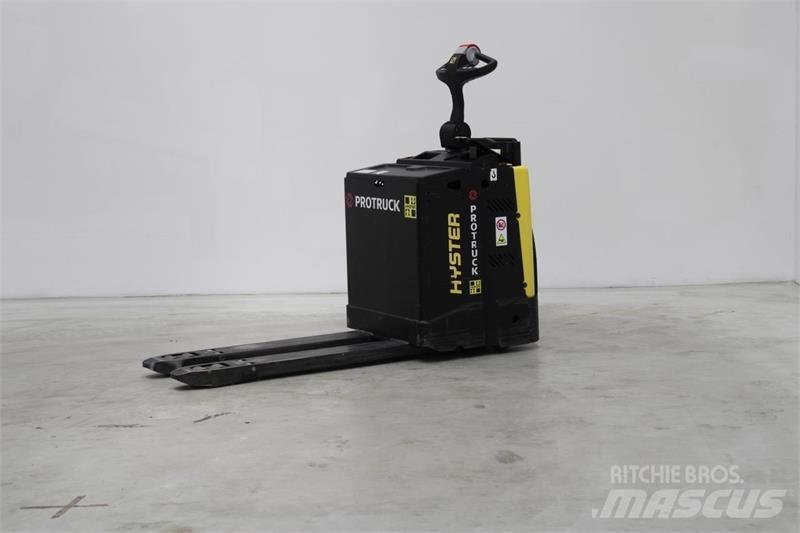 Hyster P2.0S Самоходные электрические тележки
