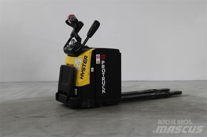 Hyster P2.0S Самоходные электрические тележки