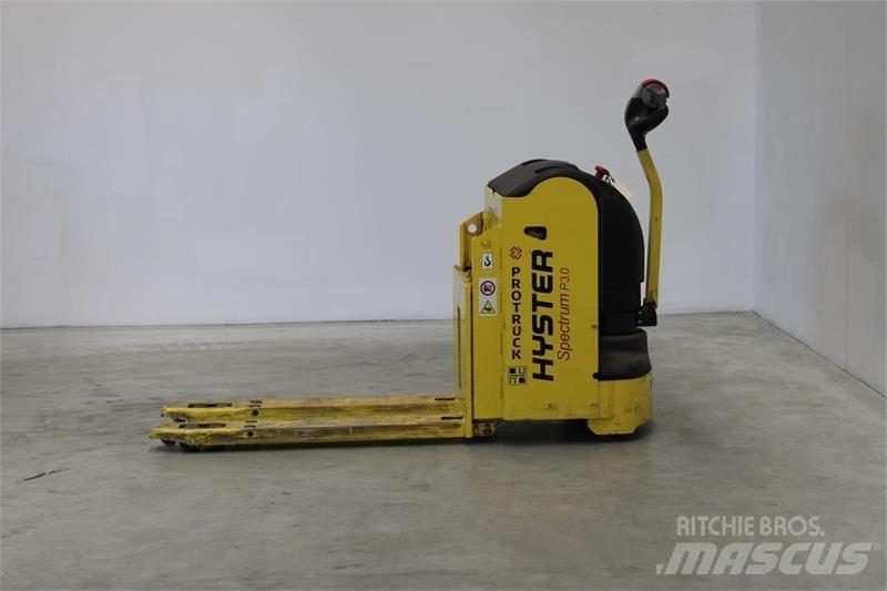 Hyster P3.0 Ручные электрические тележки