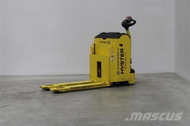 Hyster P3.0 Ручные электрические тележки