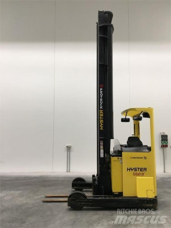 Hyster R2.0W Ричтраки