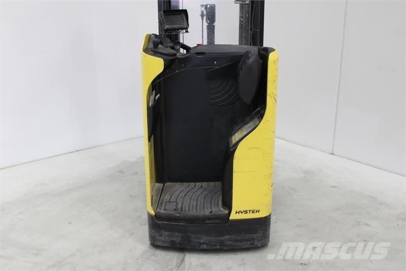 Hyster RS1.6 Самоходные электроштабелёры