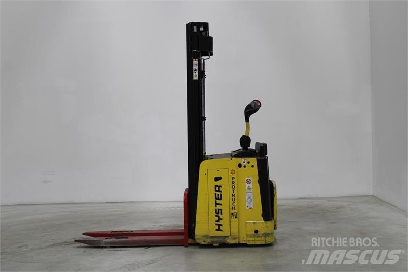 Hyster S1.5S Самоходные электроштабелёры