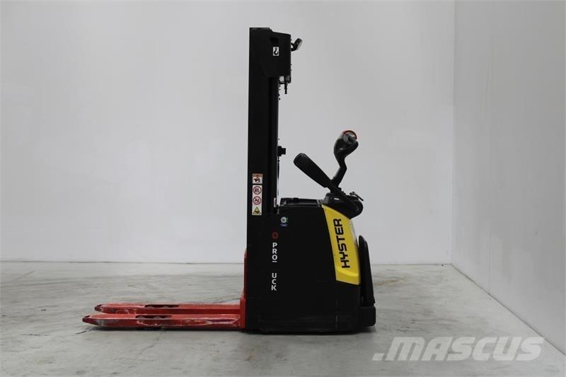 Hyster S1.6S Самоходные электроштабелёры