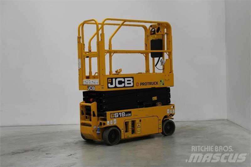 JCB S1930E Ножничные подъемники