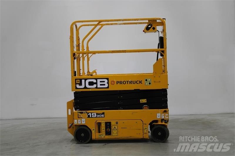 JCB S1930E Ножничные подъемники