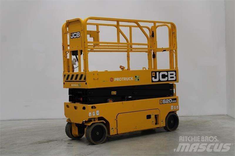 JCB S2032E Ножничные подъемники