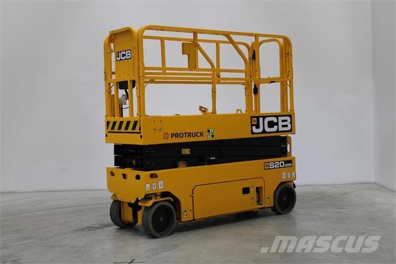 JCB S2032E Ножничные подъемники