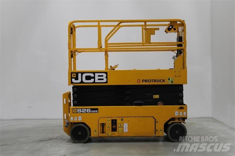 JCB S2032E Ножничные подъемники