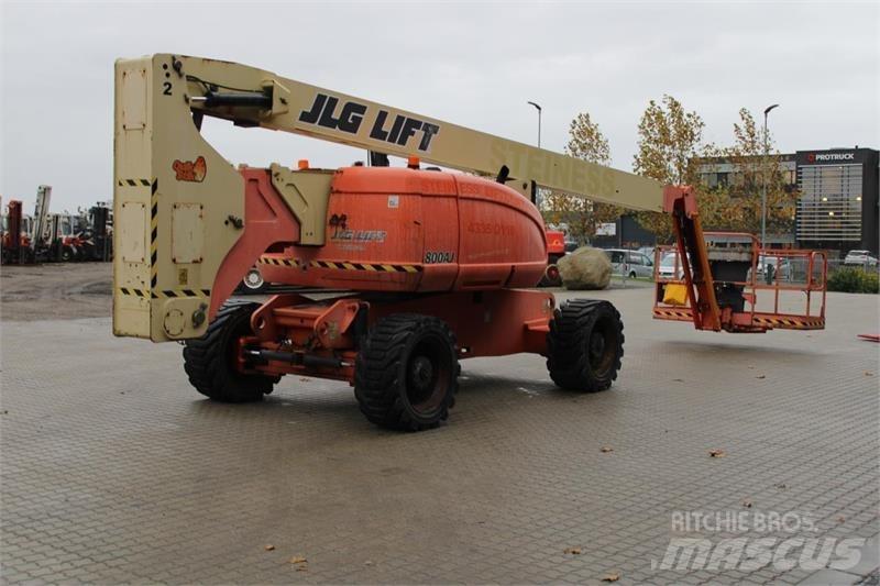 JLG 800AJ Коленчатые подъемники