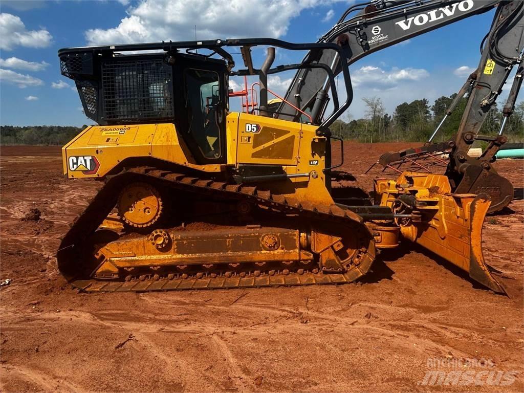 CAT D5 Гусеничные бульдозеры