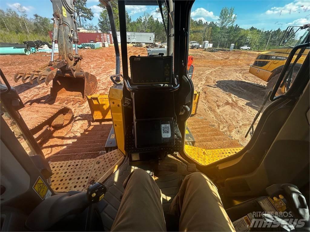 CAT D5 Гусеничные бульдозеры
