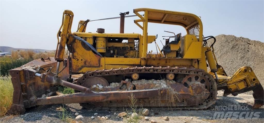 CAT D9E Гусеничные бульдозеры