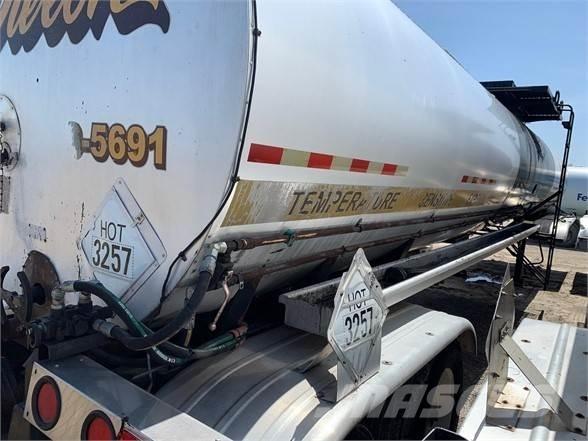 Etnyre STEEL 7,500 Полуприцепы-Цистерны