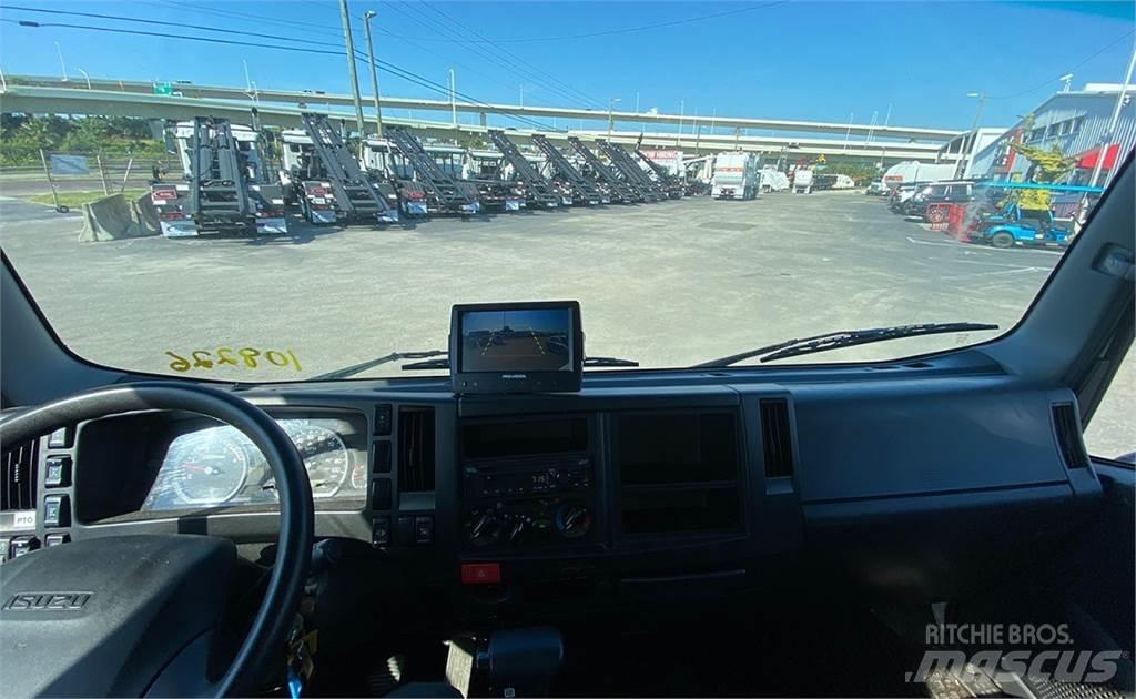 Isuzu NRR Мусоровозы