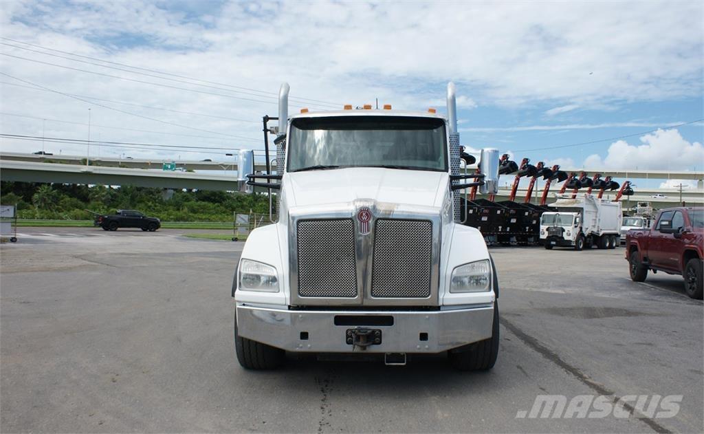 Kenworth T880 Контейнеровозы