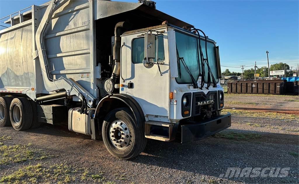Mack 600 Мусоровозы