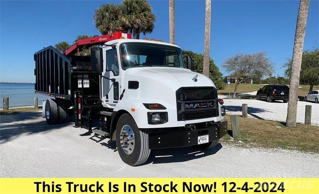 Mack MD7 Грейферы