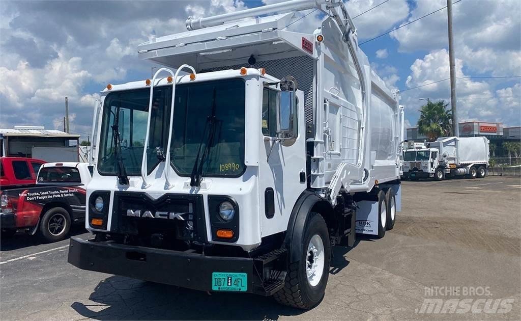 Mack MRU613 Мусоровозы