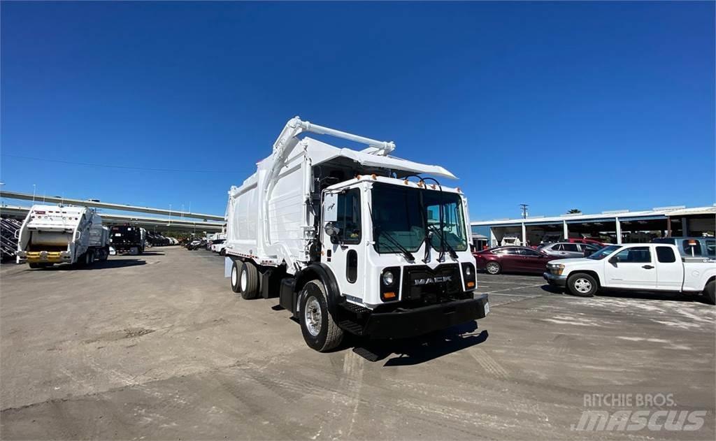 Mack MRU613 Мусоровозы