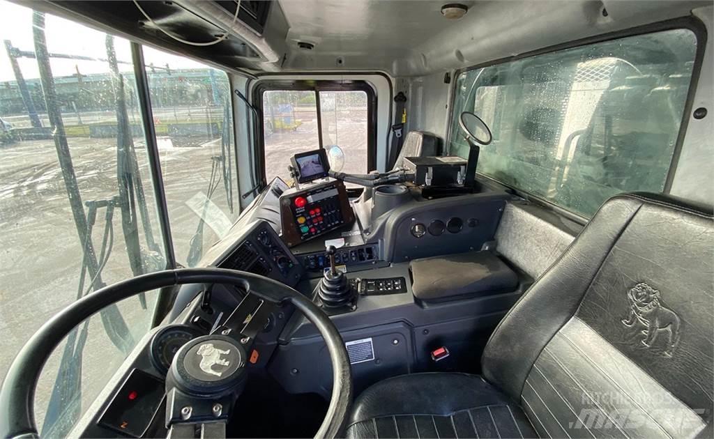 Mack MRU613 Мусоровозы
