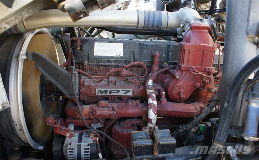 Mack TE64 Мусоровозы