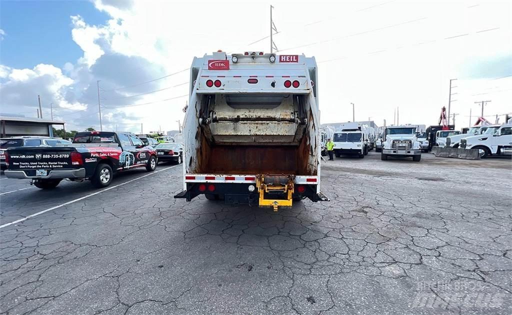 Peterbilt 320 Мусоровозы