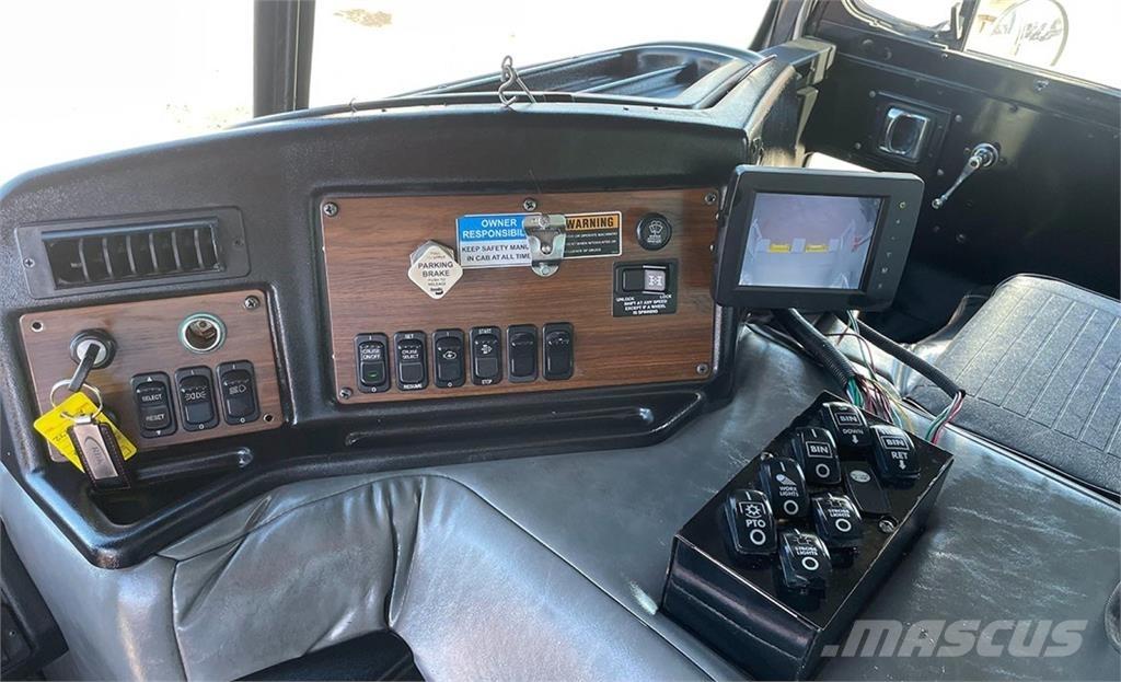 Peterbilt 320 Мусоровозы
