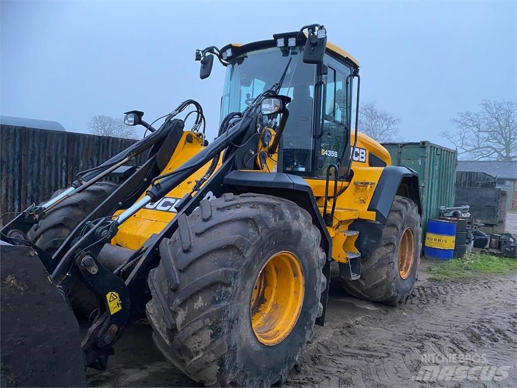 JCB 435S Сельскохозяйственные телескопические погрузчики