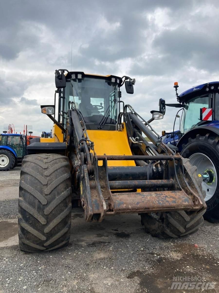 JCB 435S Сельскохозяйственные телескопические погрузчики