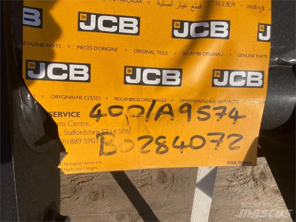 JCB TM420 Навесное оборудование и запчасти